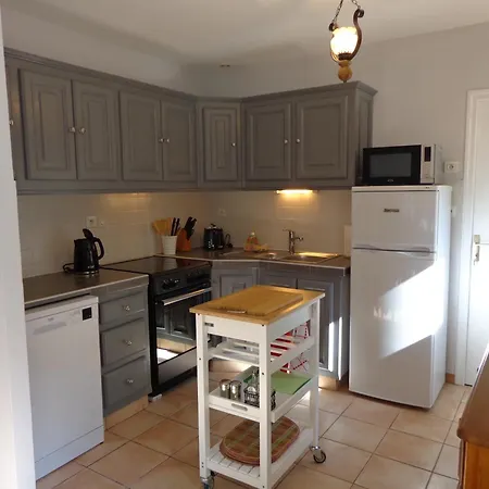 The Coachhouse * L'Isle-Jourdain (Vienne)