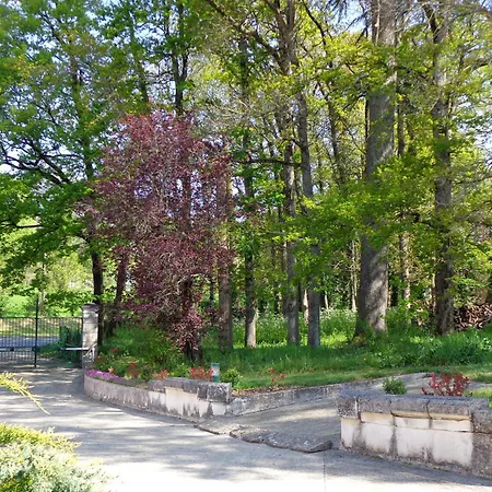 The Coachhouse Apartament L'Isle-Jourdain (Vienne)